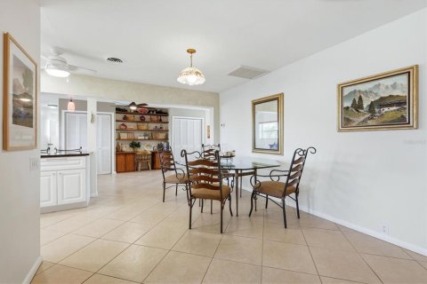 Villa ou maison à vendre à Sarasota, Floride: 4 chambres, 268.95 m2 № 2151347 - photo 9