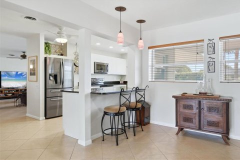 Villa ou maison à vendre à Sarasota, Floride: 4 chambres, 268.95 m2 № 2151347 - photo 15