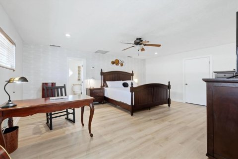 Villa ou maison à vendre à Sarasota, Floride: 4 chambres, 268.95 m2 № 2151347 - photo 28