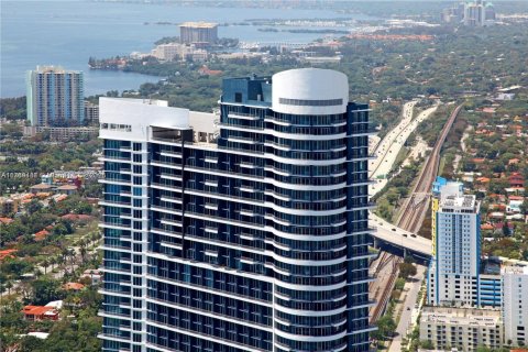Copropriété à vendre à Miami, Floride: 2 chambres, 117.99 m2 № 1863284 - photo 4