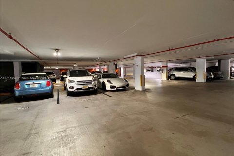 Copropriété à louer à Miami Beach, Floride: 2 chambres, 101.26 m2 № 1715608 - photo 9