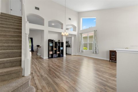 House in Lutz, Florida 3 bedrooms, 222.13 sq.m. № 1846543 - photo 7