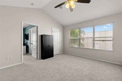 House in Lutz, Florida 3 bedrooms, 222.13 sq.m. № 1846543 - photo 24