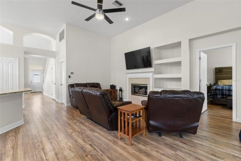 House in Lutz, Florida 3 bedrooms, 222.13 sq.m. № 1846543 - photo 18