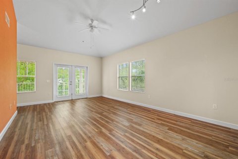 Condo in Gainesville, Florida, 2 bedrooms  № 1740547 - photo 7