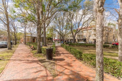 Condo in Gainesville, Florida, 2 bedrooms  № 1740547 - photo 28