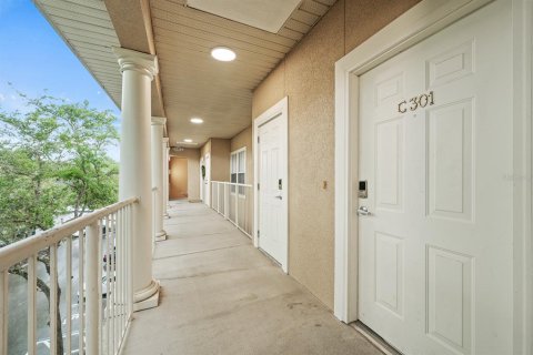 Condo in Gainesville, Florida, 2 bedrooms  № 1740547 - photo 5