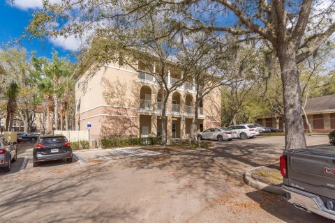 Condo in Gainesville, Florida, 2 bedrooms  № 1740547 - photo 3
