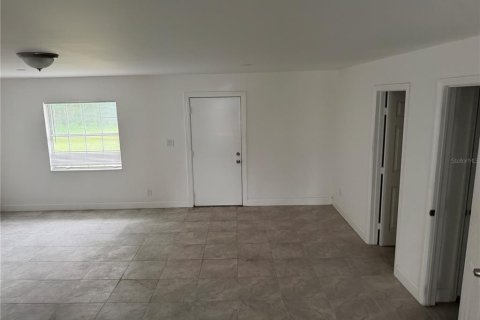 Commercial property in Belleview, Florida 215.72 sq.m. № 2423740 - photo 19