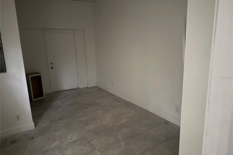 Commercial property in Belleview, Florida 215.72 sq.m. № 2423740 - photo 18
