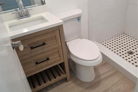 Купить коммерческую недвижимость в Майами, Флорида № 1977605 - фото 30