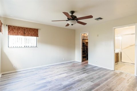 Casa en venta en Lakeland, Florida, 4 dormitorios, 222.97 m2 № 1675249 - foto 19