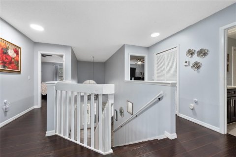 House in Orlando, Florida 5 bedrooms, 259.75 sq.m. № 1806868 - photo 11