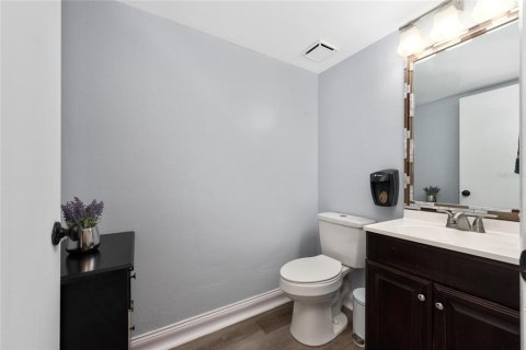 House in Orlando, Florida 5 bedrooms, 259.75 sq.m. № 1806868 - photo 18