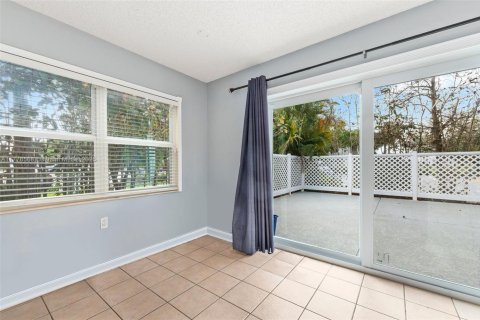 Townhouse in Palm City, Florida 2 bedrooms, 127.65 sq.m. № 1700066 - photo 9