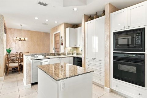 Copropriété à vendre à Longboat Key, Floride: 3 chambres, 227.15 m2 № 2425857 - photo 25