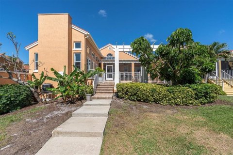 Touwnhouse à vendre à Saint Petersburg, Floride: 3 chambres, 185.8 m2 № 1634135 - photo 30