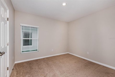 Villa ou maison à vendre à Haines City, Floride: 5 chambres, 279.73 m2 № 1802872 - photo 5
