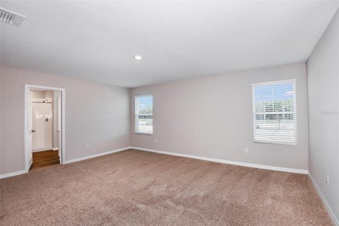 Villa ou maison à vendre à Haines City, Floride: 5 chambres, 279.73 m2 № 1802872 - photo 9