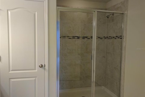 Townhouse in Winter Park, Florida 3 bedrooms, 173.91 sq.m. № 2388222 - photo 14