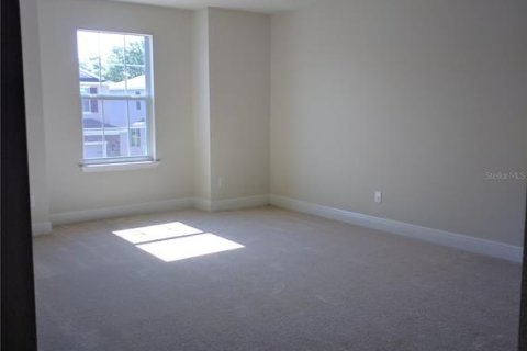 Townhouse in Winter Park, Florida 3 bedrooms, 173.91 sq.m. № 2388222 - photo 12