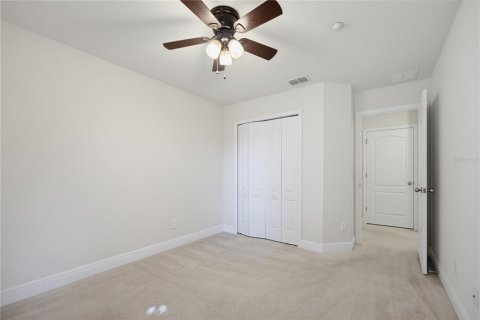 Townhouse in Winter Park, Florida 3 bedrooms, 173.91 sq.m. № 2388222 - photo 26