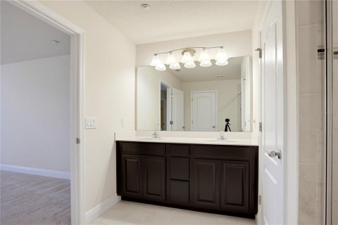 Townhouse in Winter Park, Florida 3 bedrooms, 173.91 sq.m. № 2388222 - photo 22