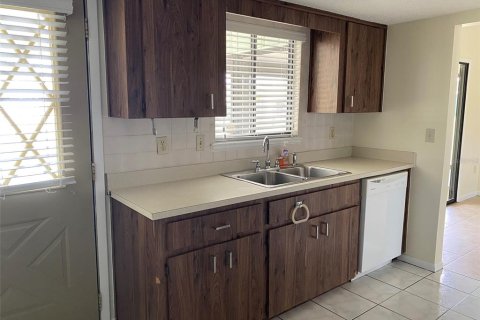 Casa en alquiler en Ocala, Florida, 2 dormitorios, 106.28 m2 № 1616423 - foto 9