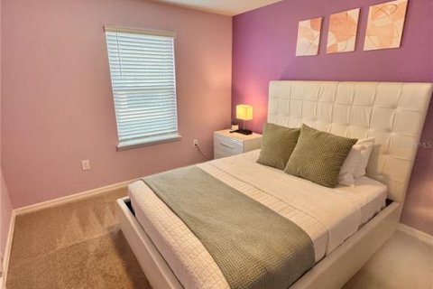 Adosado en venta en Kissimmee, Florida, 5 dormitorios, 210.24 m2 № 1907212 - foto 11