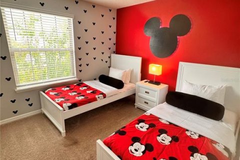 Adosado en venta en Kissimmee, Florida, 5 dormitorios, 210.24 m2 № 1907212 - foto 14