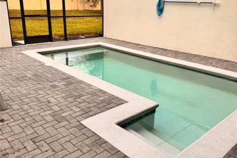 Adosado en venta en Kissimmee, Florida, 5 dormitorios, 210.24 m2 № 1907212 - foto 22