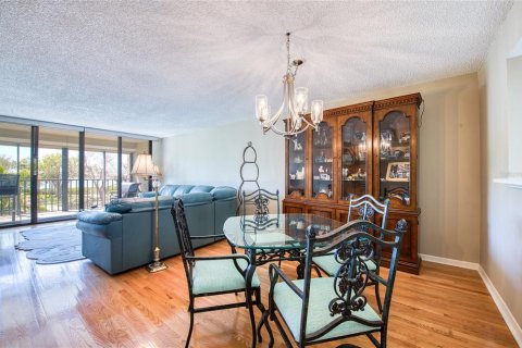 Copropriété à vendre à South Pasadena, Floride: 2 chambres, 129.13 m2 № 1608439 - photo 23