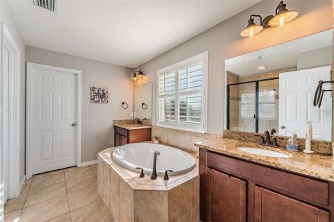 Villa ou maison à vendre à Lutz, Floride: 4 chambres, 242.66 m2 № 1906578 - photo 21