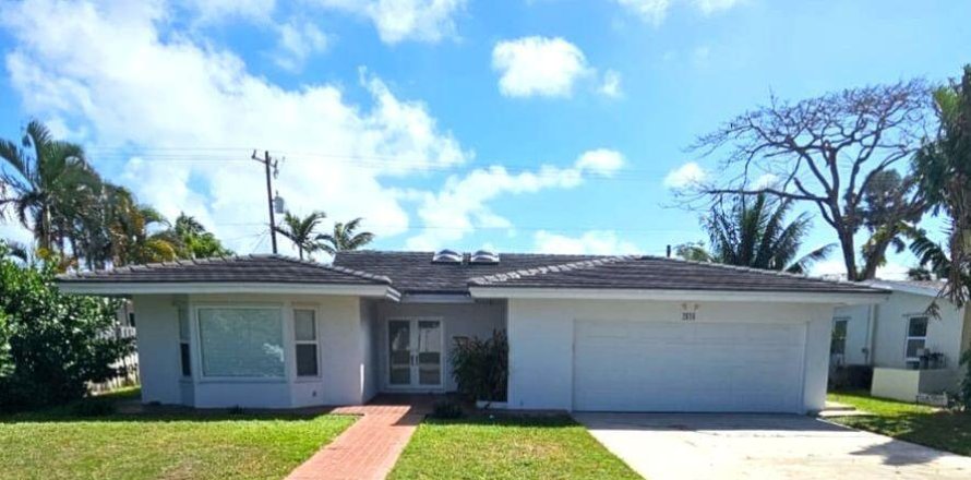 Villa ou maison à Pompano Beach, Floride 3 chambres, 170.94 m2 № 2185346