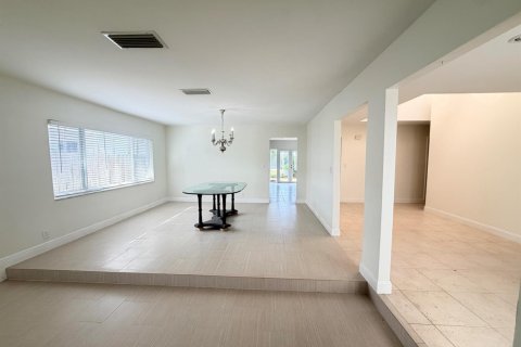 Villa ou maison à vendre à Pompano Beach, Floride: 3 chambres, 170.94 m2 № 2185346 - photo 6