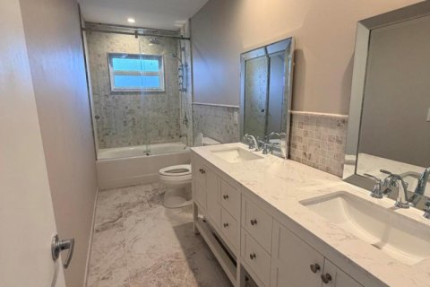 Villa ou maison à vendre à Pompano Beach, Floride: 3 chambres, 170.94 m2 № 2185346 - photo 10