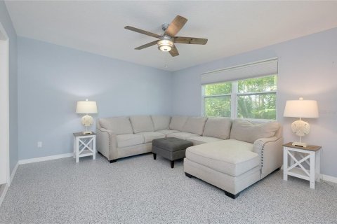 House in Port Charlotte, Florida 2 bedrooms, 115.66 sq.m. № 2396255 - photo 18