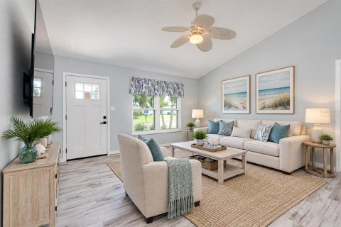 House in Port Charlotte, Florida 2 bedrooms, 115.66 sq.m. № 2396255 - photo 6