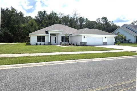 House in Lake City, Florida 4 bedrooms, 233 sq.m. № 2317444