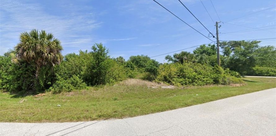Land in Englewood, Florida № 2161634