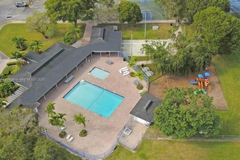 Apartment in Miami, Florida 2 bedrooms, 108.7 sq.m. № 2075291 - photo 16