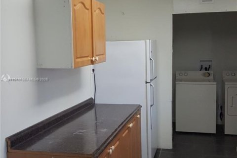 Apartment in Miami, Florida 2 bedrooms, 108.7 sq.m. № 2075291 - photo 4