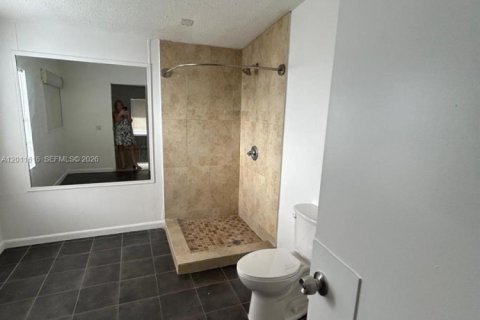 Apartment in Miami, Florida 2 bedrooms, 108.7 sq.m. № 2075291 - photo 14
