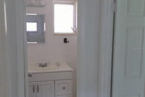 Villa ou maison à vendre à Saint Petersburg, Floride: 3 chambres, 90.67 m2 № 1800412 - photo 26