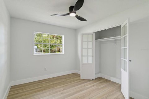 House in Sarasota, Florida 3 bedrooms, 114.08 sq.m. № 1821474 - photo 17
