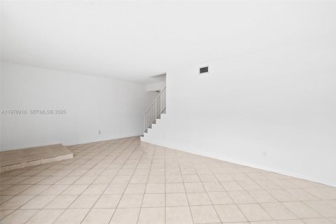 Adosado en venta en Davie, Florida, 3 dormitorios, 147.71 m2 № 2080125 - foto 5