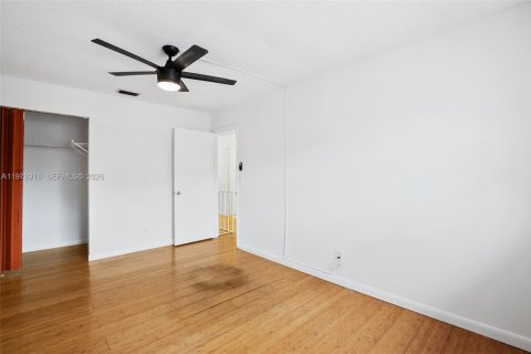 Adosado en venta en Davie, Florida, 3 dormitorios, 147.71 m2 № 2080125 - foto 21