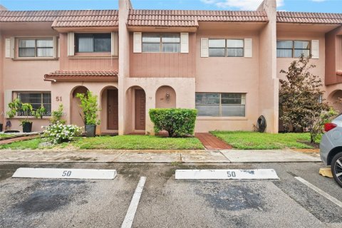 Adosado en Davie, Florida 3 dormitorios, 147.71 m2 № 2080125