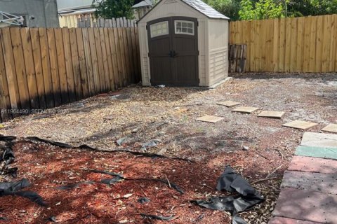 Дом в Форт-Лодердейл, Флорида 3 спальни, 89.84м2 № 2026877