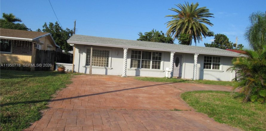 Villa ou maison à Miramar, Floride 3 chambres, 154.22 m2 № 2007016